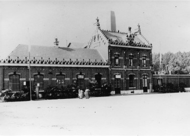 Mariemont 1903 - visite Prince Albert.jpg